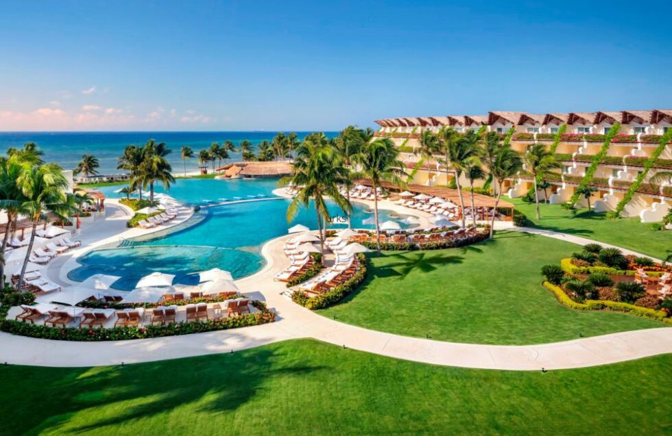 10 Best All-Inclusive Resorts for Family Reunions in 2027